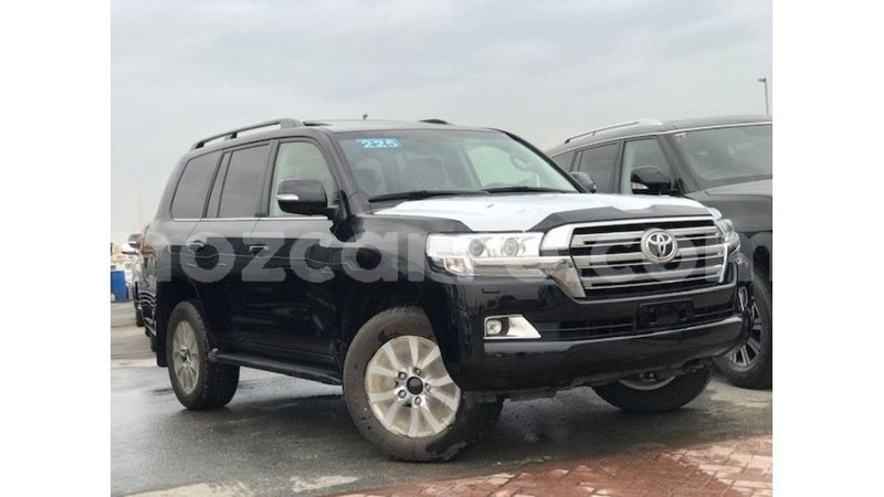 Big with watermark toyota land cruiser cabo delgado import dubai 7900