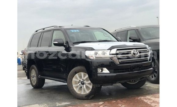 Nunua Imported Toyota Land Cruiser Nyeusi Gari ndani ya Import - Dubai nchini Cabo Delgado Nunua Imported Toyota Land Cruiser Nyeusi Gari ndani ya Import - Dubai nchini Cabo Delgado