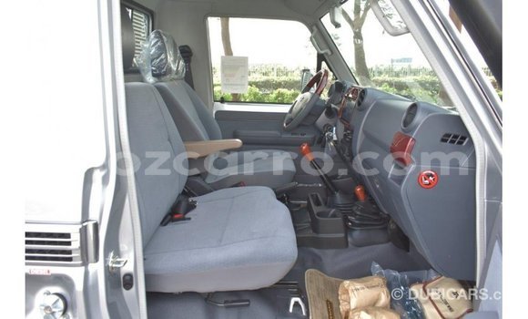 Nunua Imported Toyota Land Cruiser Nyingine Gari ndani ya Import - Dubai nchini Cabo Delgado Nunua Imported Toyota Land Cruiser Nyingine Gari ndani ya Import - Dubai nchini Cabo Delgado