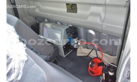 Nunua Imported Toyota Land Cruiser Nyingine Gari ndani ya Import - Dubai nchini Cabo Delgado Nunua Imported Toyota Land Cruiser Nyingine Gari ndani ya Import - Dubai nchini Cabo Delgado