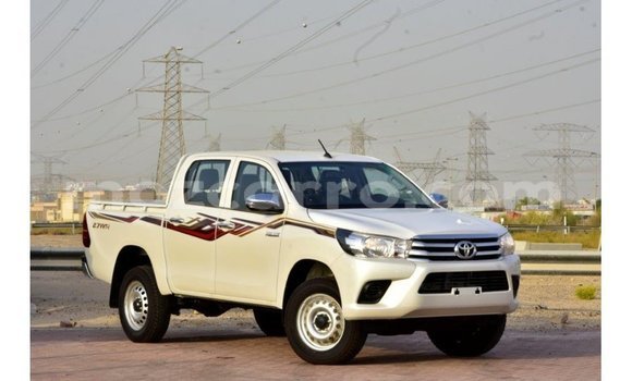Buy Import Toyota Hilux White Car in Import - Dubai in Cabo Delgado Buy Import Toyota Hilux White Car in Import - Dubai in Cabo Delgado