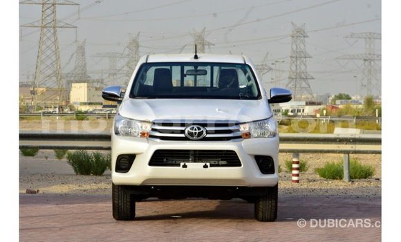 Buy Import Toyota Hilux White Car in Import - Dubai in Cabo Delgado Buy Import Toyota Hilux White Car in Import - Dubai in Cabo Delgado
