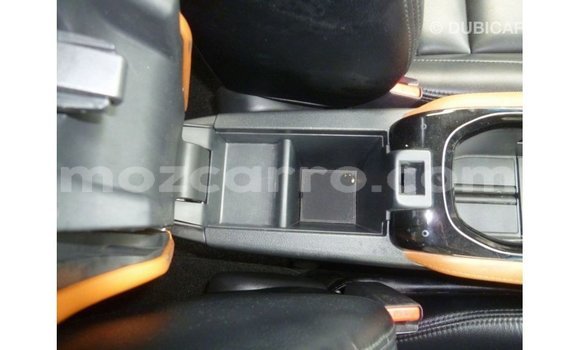 Tenga Imported Honda Vezel Tsvuku Mota in Import - Dubai in Cabo Delgado Tenga Imported Honda Vezel Tsvuku Mota in Import - Dubai in Cabo Delgado