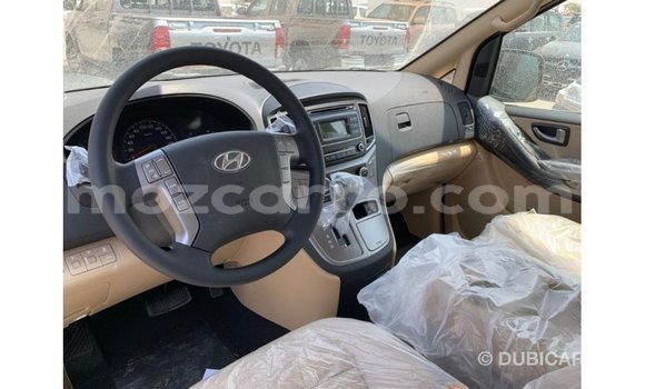 Comprar Importar Hyundai Accent Branco Carro em Import - Dubai em Cabo Delgado Comprar Importar Hyundai Accent Branco Carro em Import - Dubai em Cabo Delgado