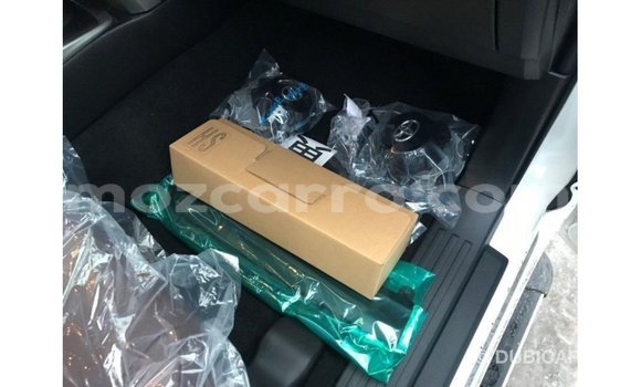 Nunua Imported Toyota 4Runner Nyeupe Gari ndani ya Import - Dubai nchini Cabo Delgado Nunua Imported Toyota 4Runner Nyeupe Gari ndani ya Import - Dubai nchini Cabo Delgado