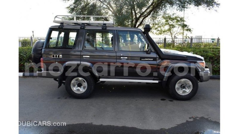 Big with watermark toyota land cruiser cabo delgado import dubai 7921