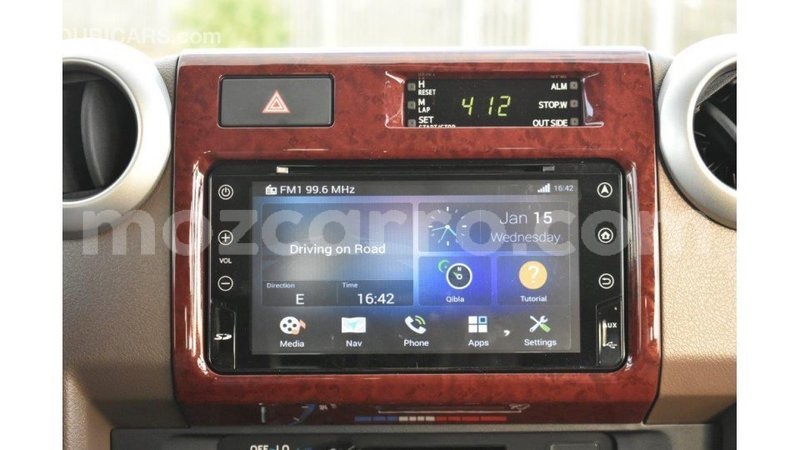 Big with watermark toyota land cruiser cabo delgado import dubai 7921