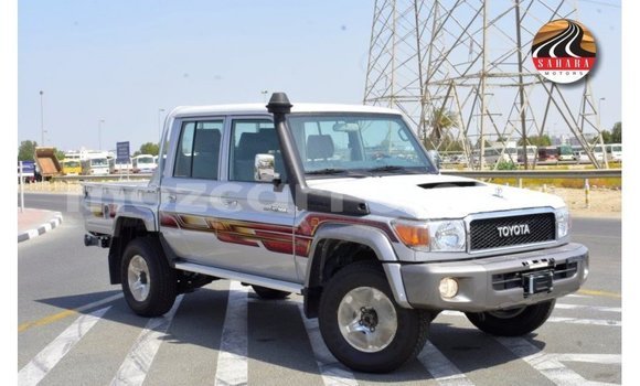 Nunua Imported Toyota Land Cruiser Nyingine Gari ndani ya Import - Dubai nchini Cabo Delgado Nunua Imported Toyota Land Cruiser Nyingine Gari ndani ya Import - Dubai nchini Cabo Delgado