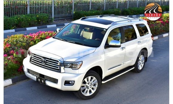Nunua Imported Toyota Sequoia Nyeupe Gari ndani ya Import - Dubai nchini Cabo Delgado Nunua Imported Toyota Sequoia Nyeupe Gari ndani ya Import - Dubai nchini Cabo Delgado