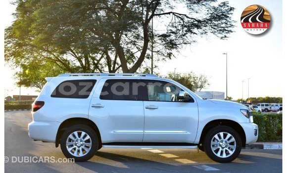 Nunua Imported Toyota Sequoia Nyeupe Gari ndani ya Import - Dubai nchini Cabo Delgado Nunua Imported Toyota Sequoia Nyeupe Gari ndani ya Import - Dubai nchini Cabo Delgado