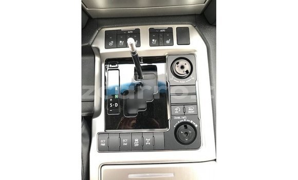 Tenga Imported Toyota Land Cruiser Chena Mota in Import - Dubai in Cabo Delgado Tenga Imported Toyota Land Cruiser Chena Mota in Import - Dubai in Cabo Delgado