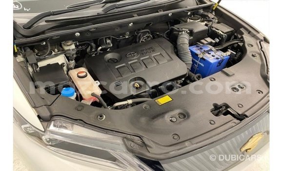 Tenga Imported Toyota Harrier Chena Mota in Import - Dubai in Cabo Delgado Tenga Imported Toyota Harrier Chena Mota in Import - Dubai in Cabo Delgado