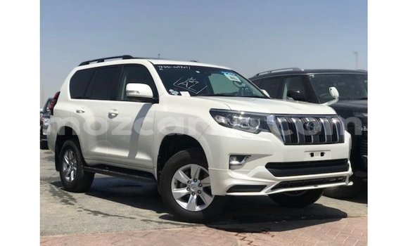 Nunua Imported Toyota Prado Nyeupe Gari ndani ya Import - Dubai nchini Cabo Delgado Nunua Imported Toyota Prado Nyeupe Gari ndani ya Import - Dubai nchini Cabo Delgado
