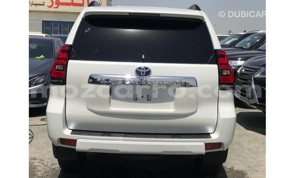 Nunua Imported Toyota Prado Nyeupe Gari ndani ya Import - Dubai nchini Cabo Delgado Nunua Imported Toyota Prado Nyeupe Gari ndani ya Import - Dubai nchini Cabo Delgado
