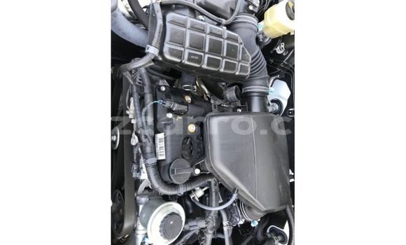 Nunua Imported Toyota Prado Nyeupe Gari ndani ya Import - Dubai nchini Cabo Delgado Nunua Imported Toyota Prado Nyeupe Gari ndani ya Import - Dubai nchini Cabo Delgado