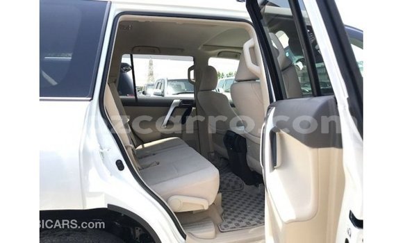 Comprar Importar Toyota Prado Branco Carro em Import - Dubai em Cabo Delgado Comprar Importar Toyota Prado Branco Carro em Import - Dubai em Cabo Delgado