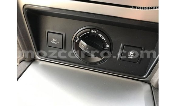 Comprar Importar Toyota Prado Branco Carro em Import - Dubai em Cabo Delgado Comprar Importar Toyota Prado Branco Carro em Import - Dubai em Cabo Delgado