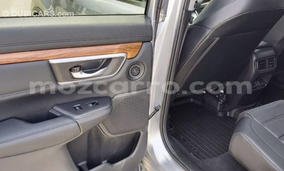 Comprar Importar Honda CR-V De outros Carro em Import - Dubai em Cabo Delgado Comprar Importar Honda CR-V De outros Carro em Import - Dubai em Cabo Delgado