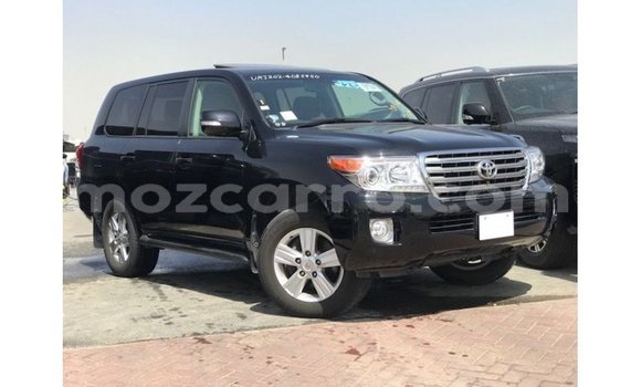 Nunua Imported Toyota Land Cruiser Nyeusi Gari ndani ya Import - Dubai nchini Cabo Delgado Nunua Imported Toyota Land Cruiser Nyeusi Gari ndani ya Import - Dubai nchini Cabo Delgado