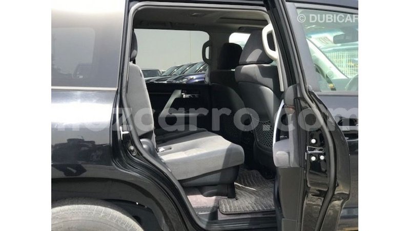 Big with watermark toyota land cruiser cabo delgado import dubai 7937