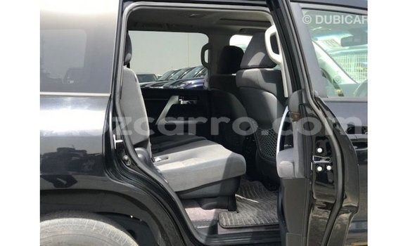 Nunua Imported Toyota Land Cruiser Nyeusi Gari ndani ya Import - Dubai nchini Cabo Delgado Nunua Imported Toyota Land Cruiser Nyeusi Gari ndani ya Import - Dubai nchini Cabo Delgado