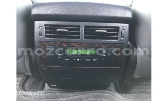 Nunua Imported Toyota Land Cruiser Nyeusi Gari ndani ya Import - Dubai nchini Cabo Delgado Nunua Imported Toyota Land Cruiser Nyeusi Gari ndani ya Import - Dubai nchini Cabo Delgado