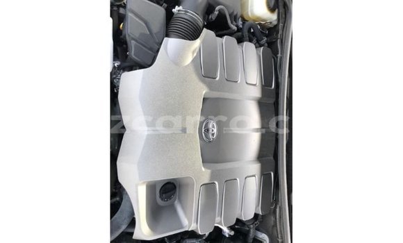 Nunua Imported Toyota Land Cruiser Nyeusi Gari ndani ya Import - Dubai nchini Cabo Delgado Nunua Imported Toyota Land Cruiser Nyeusi Gari ndani ya Import - Dubai nchini Cabo Delgado