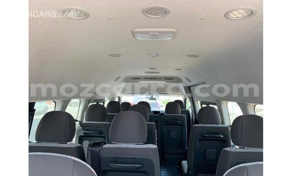 Buy Import Toyota Hiace White Car in Import - Dubai in Cabo Delgado Buy Import Toyota Hiace White Car in Import - Dubai in Cabo Delgado