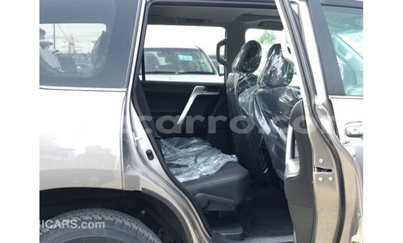 Comprar Importar Toyota Prado De outros Carro em Import - Dubai em Cabo Delgado Comprar Importar Toyota Prado De outros Carro em Import - Dubai em Cabo Delgado