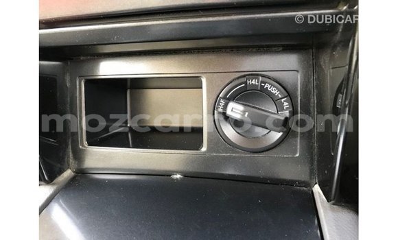 Nunua Imported Toyota Prado Nyeupe Gari ndani ya Import - Dubai nchini Cabo Delgado Nunua Imported Toyota Prado Nyeupe Gari ndani ya Import - Dubai nchini Cabo Delgado