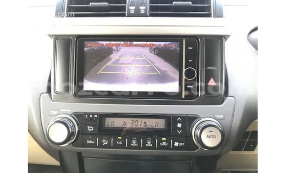 Nunua Imported Toyota Prado Nyeupe Gari ndani ya Import - Dubai nchini Cabo Delgado Nunua Imported Toyota Prado Nyeupe Gari ndani ya Import - Dubai nchini Cabo Delgado