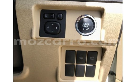 Nunua Imported Toyota Prado Nyeupe Gari ndani ya Import - Dubai nchini Cabo Delgado Nunua Imported Toyota Prado Nyeupe Gari ndani ya Import - Dubai nchini Cabo Delgado