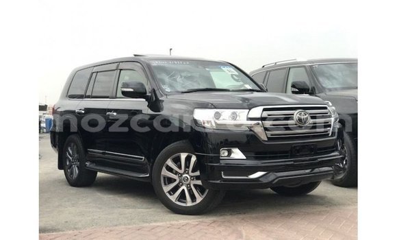 Nunua Imported Toyota Land Cruiser Nyeusi Gari ndani ya Import - Dubai nchini Cabo Delgado Nunua Imported Toyota Land Cruiser Nyeusi Gari ndani ya Import - Dubai nchini Cabo Delgado