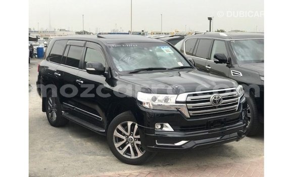 Nunua Imported Toyota Land Cruiser Nyeusi Gari ndani ya Import - Dubai nchini Cabo Delgado Nunua Imported Toyota Land Cruiser Nyeusi Gari ndani ya Import - Dubai nchini Cabo Delgado