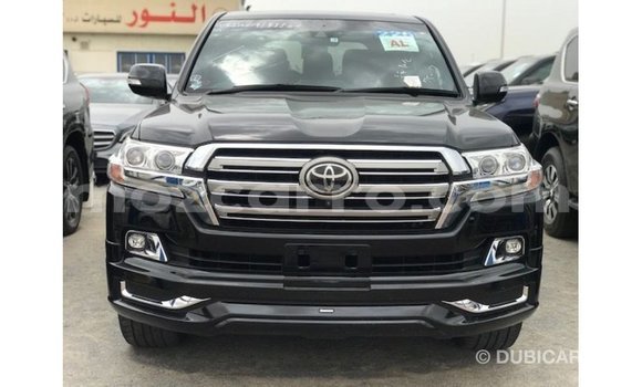 Nunua Imported Toyota Land Cruiser Nyeusi Gari ndani ya Import - Dubai nchini Cabo Delgado Nunua Imported Toyota Land Cruiser Nyeusi Gari ndani ya Import - Dubai nchini Cabo Delgado