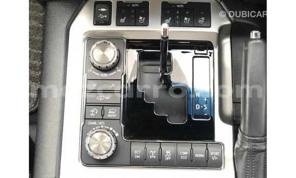 Nunua Imported Toyota Land Cruiser Nyeusi Gari ndani ya Import - Dubai nchini Cabo Delgado Nunua Imported Toyota Land Cruiser Nyeusi Gari ndani ya Import - Dubai nchini Cabo Delgado