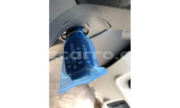 Tenga Imported Toyota Prado Chena Mota in Import - Dubai in Cabo Delgado Tenga Imported Toyota Prado Chena Mota in Import - Dubai in Cabo Delgado