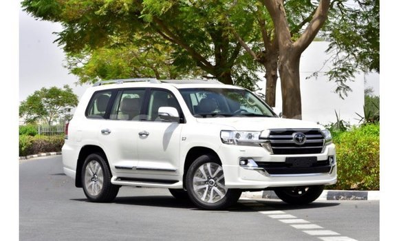 Buy Import Toyota Land Cruiser White Car in Import - Dubai in Cabo Delgado Buy Import Toyota Land Cruiser White Car in Import - Dubai in Cabo Delgado