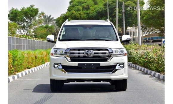 Buy Import Toyota Land Cruiser White Car in Import - Dubai in Cabo Delgado Buy Import Toyota Land Cruiser White Car in Import - Dubai in Cabo Delgado