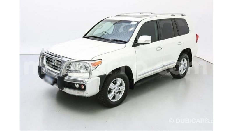 Big with watermark toyota land cruiser cabo delgado import dubai 7965