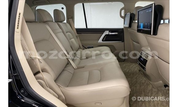 Nunua Imported Toyota Land Cruiser Nyeusi Gari ndani ya Import - Dubai nchini Cabo Delgado Nunua Imported Toyota Land Cruiser Nyeusi Gari ndani ya Import - Dubai nchini Cabo Delgado
