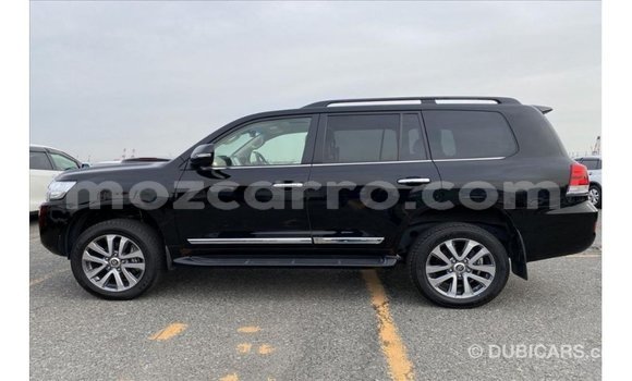 Nunua Imported Toyota Land Cruiser Nyeusi Gari ndani ya Import - Dubai nchini Cabo Delgado Nunua Imported Toyota Land Cruiser Nyeusi Gari ndani ya Import - Dubai nchini Cabo Delgado