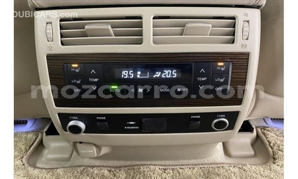 Nunua Imported Toyota Land Cruiser Nyeusi Gari ndani ya Import - Dubai nchini Cabo Delgado Nunua Imported Toyota Land Cruiser Nyeusi Gari ndani ya Import - Dubai nchini Cabo Delgado