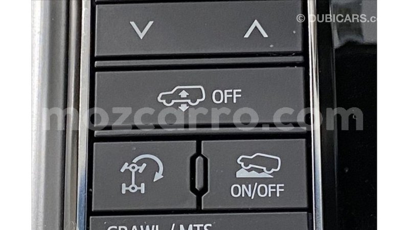 Big with watermark toyota land cruiser cabo delgado import dubai 7972