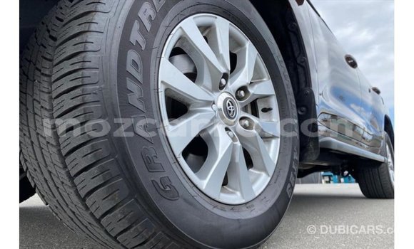 Comprar Importar Toyota Land Cruiser Vermelho Carro em Import - Dubai em Cabo Delgado Comprar Importar Toyota Land Cruiser Vermelho Carro em Import - Dubai em Cabo Delgado