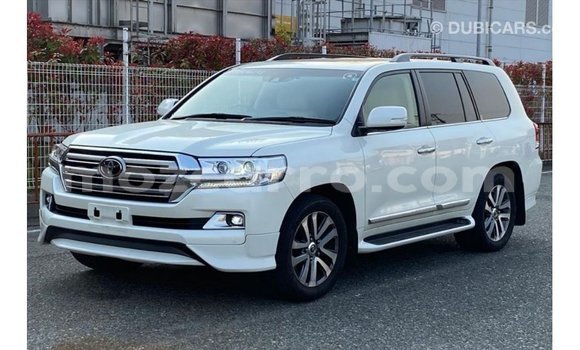 Buy Import Toyota Land Cruiser White Car in Import - Dubai in Cabo Delgado Buy Import Toyota Land Cruiser White Car in Import - Dubai in Cabo Delgado