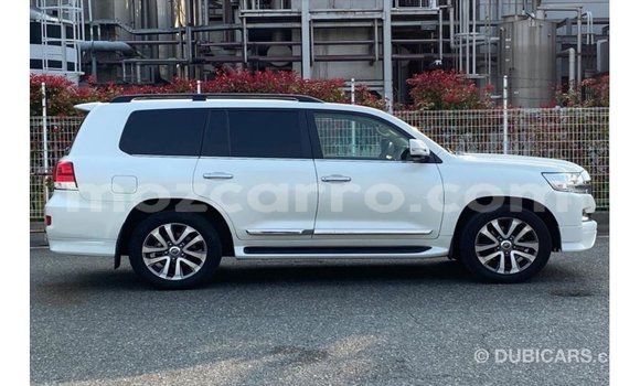 Buy Import Toyota Land Cruiser White Car in Import - Dubai in Cabo Delgado Buy Import Toyota Land Cruiser White Car in Import - Dubai in Cabo Delgado