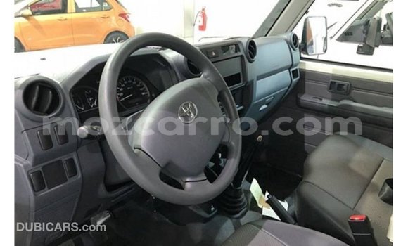 Buy Import Toyota Land Cruiser White Car in Import - Dubai in Cabo Delgado Buy Import Toyota Land Cruiser White Car in Import - Dubai in Cabo Delgado