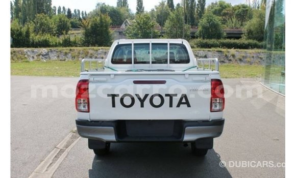 Buy Import Toyota Hilux White Car in Import - Dubai in Cabo Delgado Buy Import Toyota Hilux White Car in Import - Dubai in Cabo Delgado