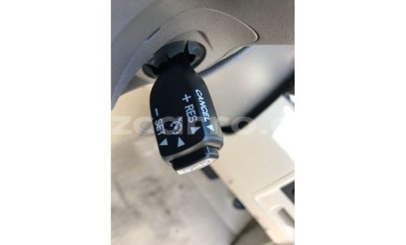 Buy Import Toyota Land Cruiser Blue Car in Import - Dubai in Cabo Delgado Buy Import Toyota Land Cruiser Blue Car in Import - Dubai in Cabo Delgado